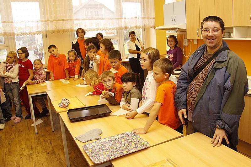 Základní škola v ulici Ležáků v Hlinsku oslavila 25.narozeniny.