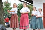 Od roku 1996, vždy poslední sobotu a neděli v srpnu, se v Hlinsku konají Adámkovy folklorní slavnosti, v letošním roce to byl již 14. ročník. Každoročně se zúčastňuje 5 – 6 dětských souborů a 6 – 7 souborů dospělých. Stejně tomu bylo i letos. 