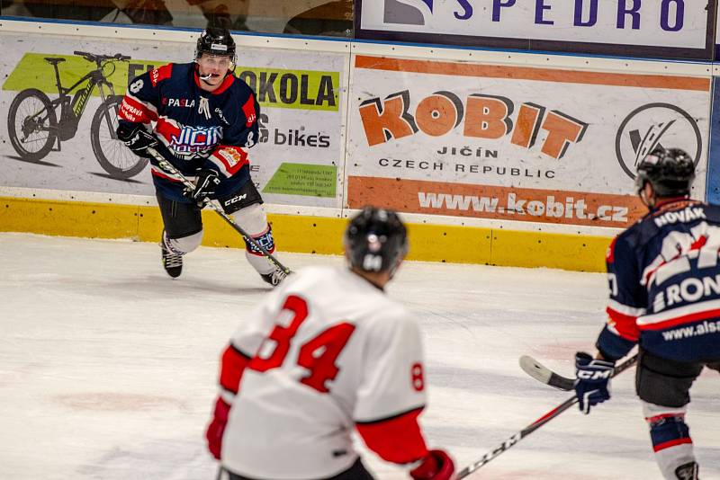 HC Jičín - HC Turnov 1931 4:2 (2:0, 1:2, 1:0).