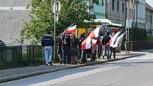 Protest proti jičínské prvomájové manifestaci levice.