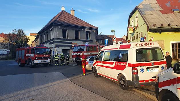 Dramatická událost naštěstí díky rychlé reakci přítomných mužů dopadla dobře.