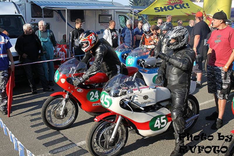 Česká Tourist Trophy v Hořicích.