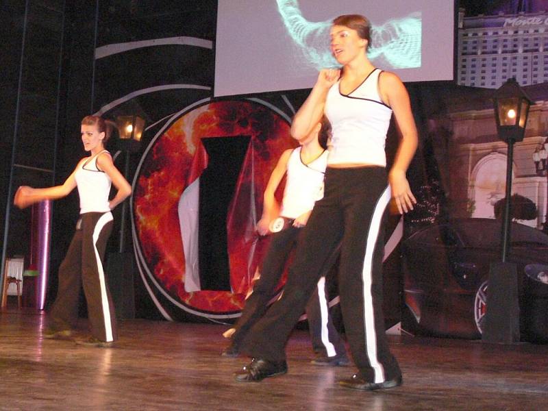 Z finále soutěže Dívka roku 2009.