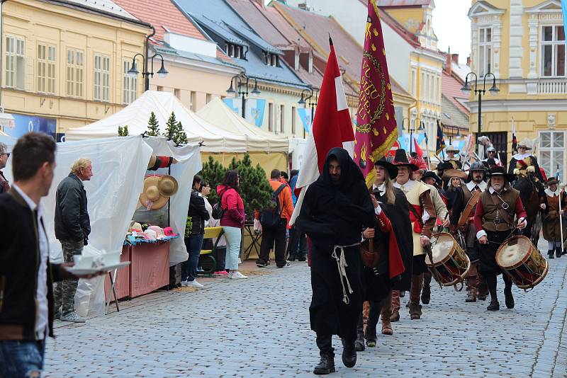 Po čtyřech letech se do Jičína vrátily Valdštejnské slavnosti.