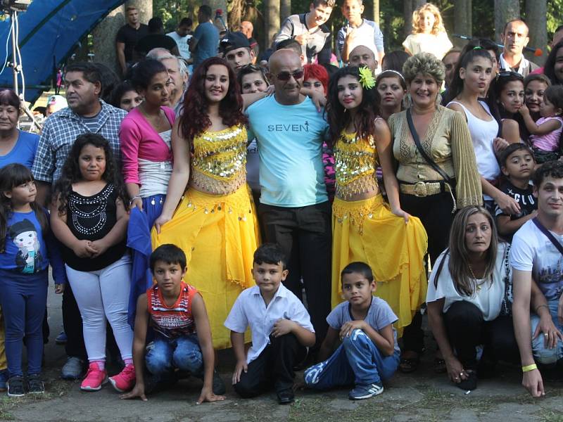 Romský festival Bašaviben v Hořicích.