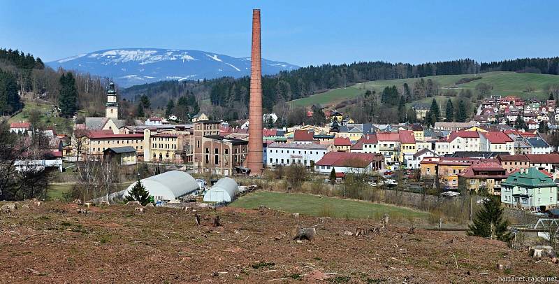 Krkonošské otevírání šoupátek v Hostinném.