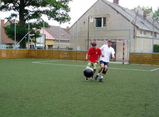 Fotbal hořických radních s klubem Pohoda.