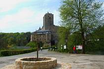 Gotický hrad Kost.