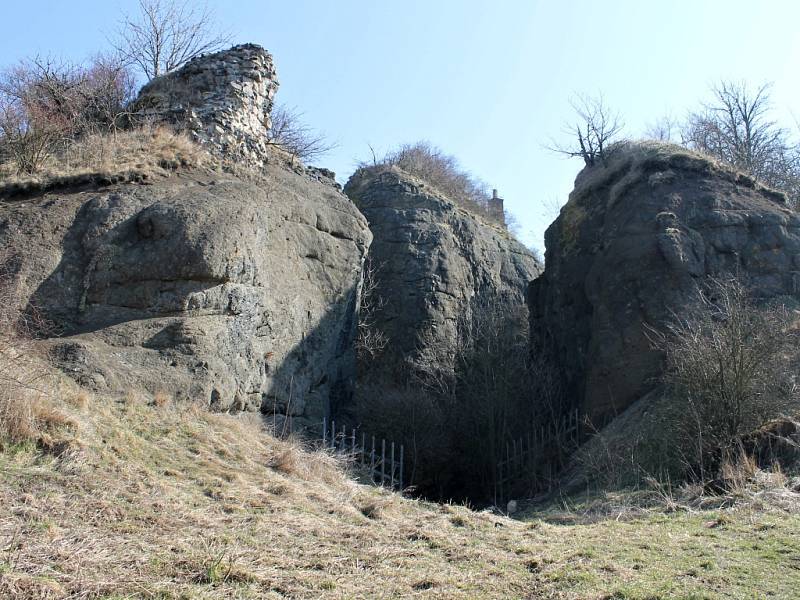 Na vrch Veliš je obtížný přístup, avšak krásná vyhlídka.