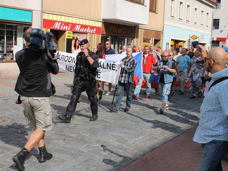 Protiromská demonstrace v Jičíně.