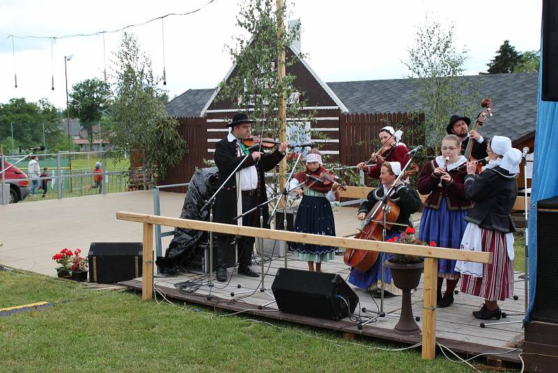 Mezinárodní folklorní festiválek v Hořičkách.