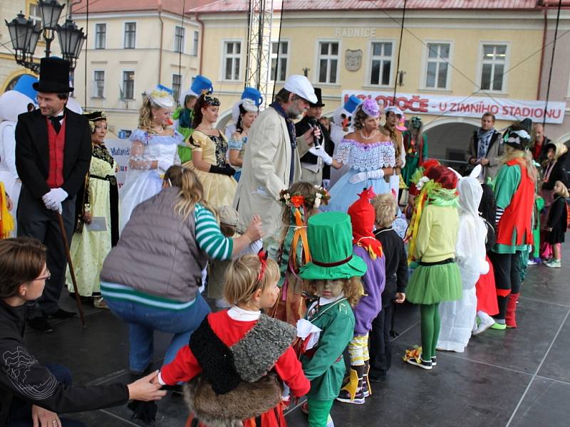 Zahájení pohádkového festivalu.