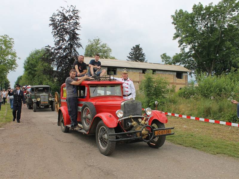 Železničtí hasiči slavili 130 let sboru.