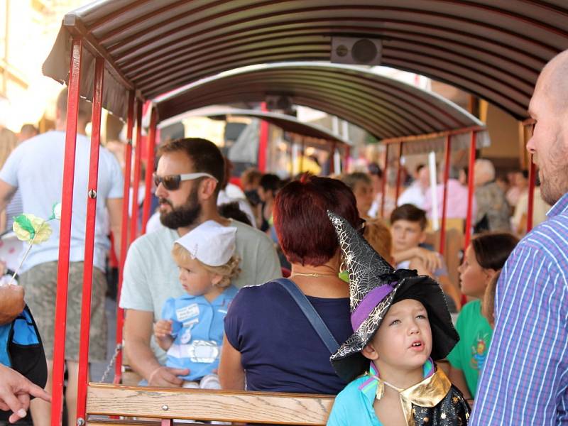 Zahájení pohádkového festivalu.