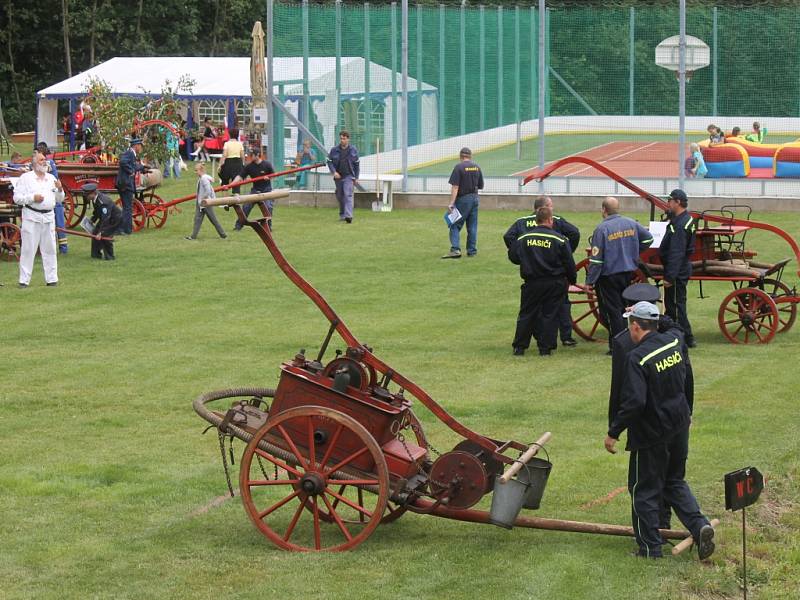 Úbislavičti hasiči slavili 120 let sboru.