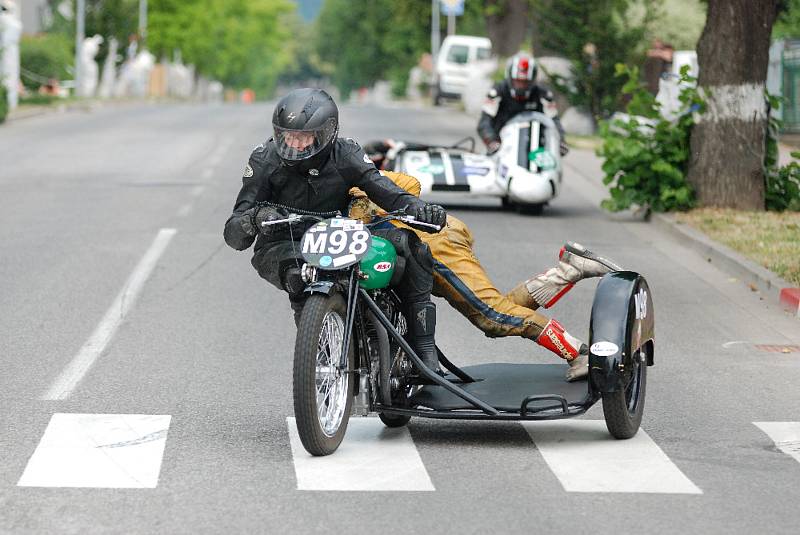 Tradiční motocyklový závod v Jičíně.