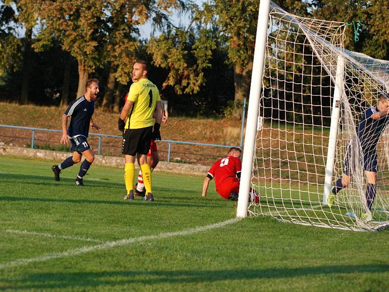 Krajský přebor ve fotbale: Sobotka - Vrchlabí.