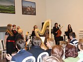 Koncert učitelů ZUŠ k 80. výročí školy v Porotním sále jičínského zámku.