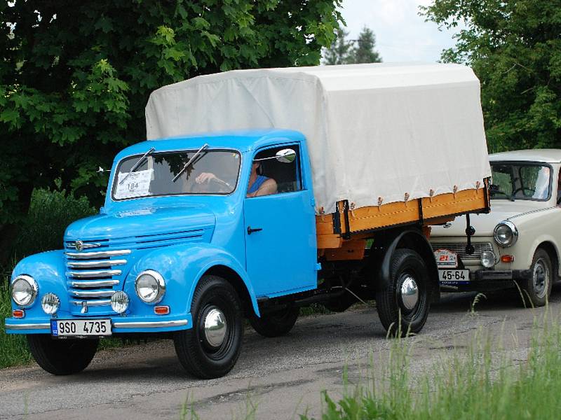 Setkání majitelů a příznivců značky Trabant.