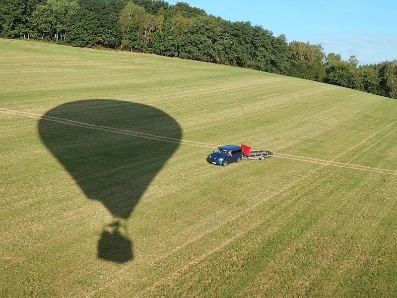 Z výletu balonem nad Českým rájem.