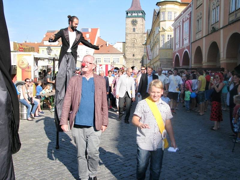 Ze zahájení jičínského pohádkového festivalu.