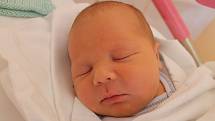 Matěj Leibl se narodil 8. května v 23.08 hodin. Vážil 3770 gramů a měřil 52 cm. Do porodnice si pro něho přijel dvouletý bráška Tobiáš, aby si ho s maminkou Kristýnou a tatínkem Petrem odvezli domů do Nového Bydžova.