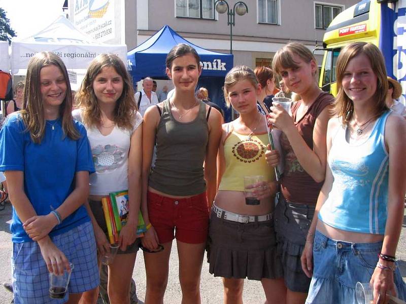 Mladí návštěvníci našeho Dne s Deníkem v Lázních Bělohrad.