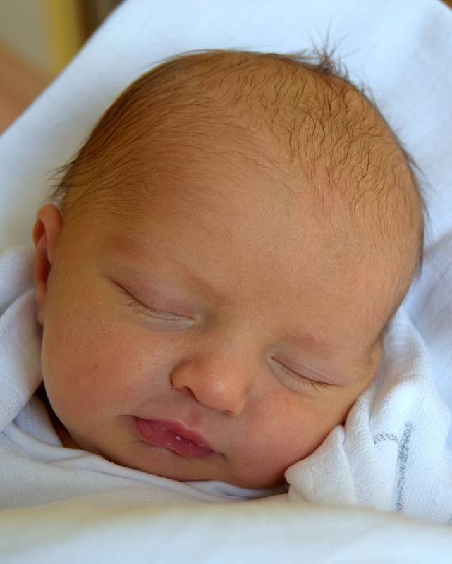 Emma Petrušová je z Hradce Králové, narodila se 25. července 2021, vážila 2950 g a měřila 50 cm. Svým příchodem na svět potěšila maminku Markétu a tatínka Jána.