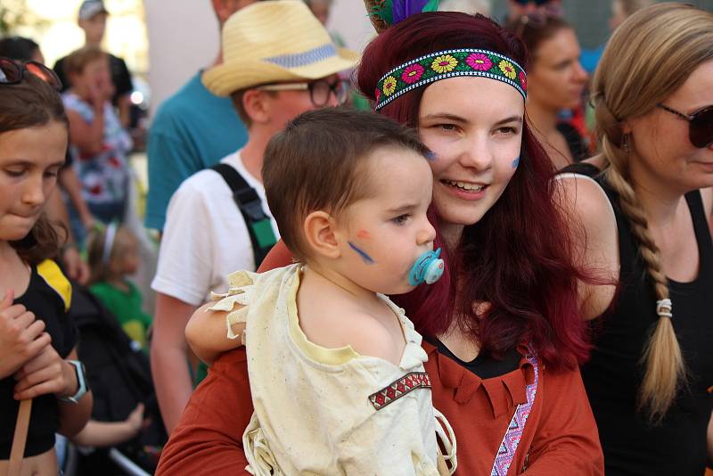 Festival Jičín - město pohádky letos nese téma Komu se nelení, tomu se zelení.