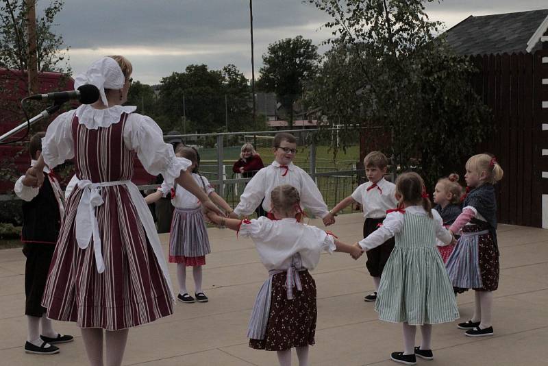 Mezinárodní folklorní festiválek v Hořičkách.