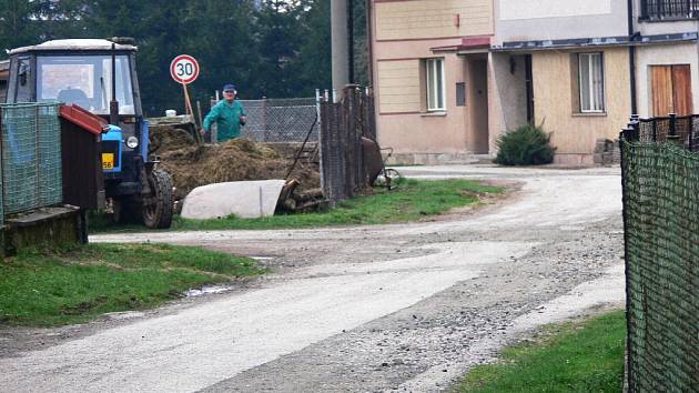 Staropacké komunikace před zbezprašněním.