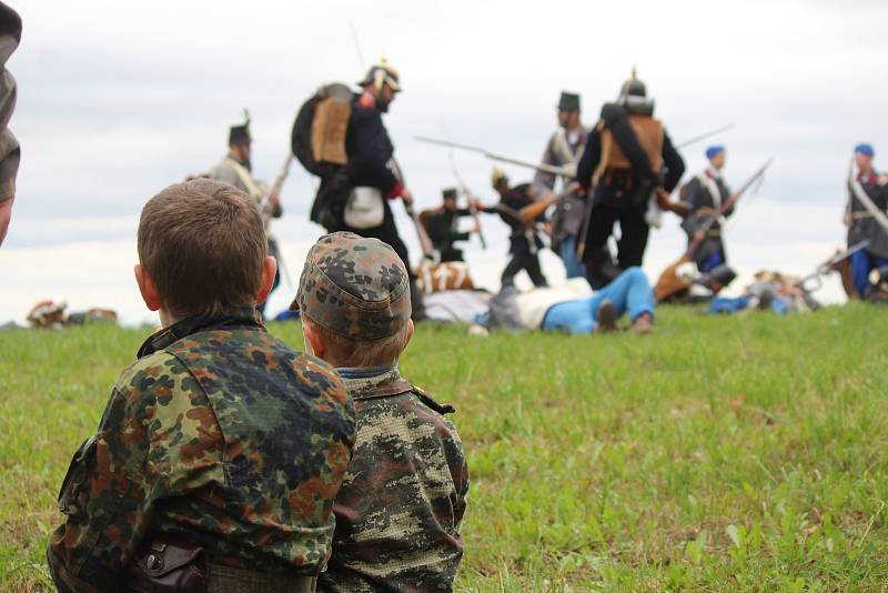 29. června 1866 se mezi Jičínem, Železnicí a Prachovem rozpoutala bitva, která na dlouhá léta proměnila životy a krajinu na Jičínsku a předznamenala prohru Rakouska-Uherska v prusko-rakouské válce.