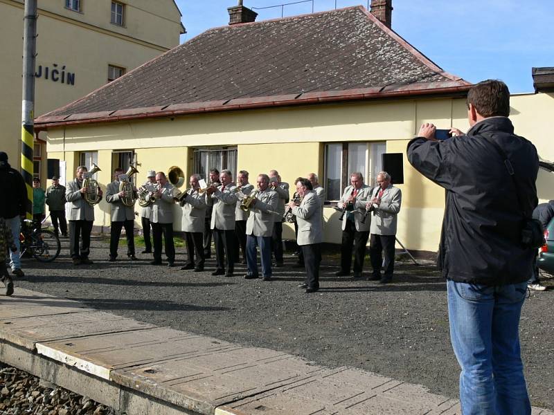 Oslavy 110 let tratí Jičín - Libuň - Turnov.