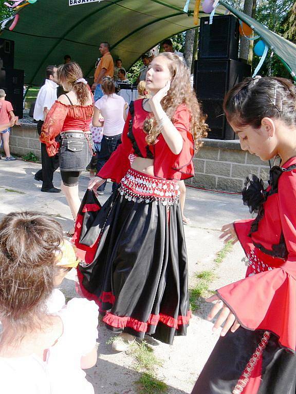 Romský festival Bašaviben 2009 v Hořicích.