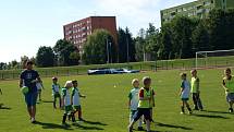 Fotbalový turnaj mateřských škol na jičínském stadionu.