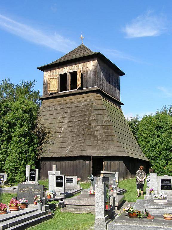 Z putování po naučné stezce Češov - Vysoké Veselí.