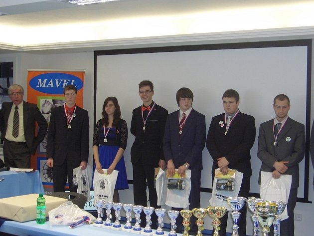 Novopačtí studenti úspěšní v soutěži Enersol.