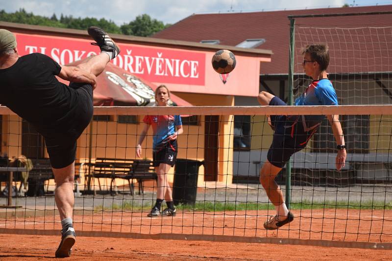 Turnaj konaný pod záštitou TJ Sokol Dřevěnice vzniknul spontánně z myšlenky oživit Dřevěnici sportem, který se tu kdysi také provozoval.