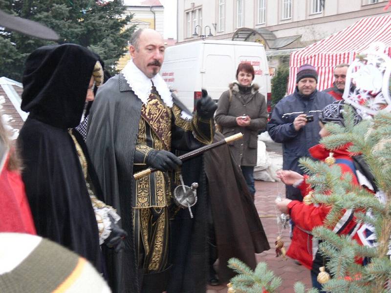 Z jičínských Valdštejnských trhů.