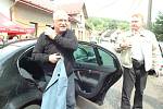 Prezident Václav Klaus návštěvou na Volejbalové Dřevěnici roku 2005.