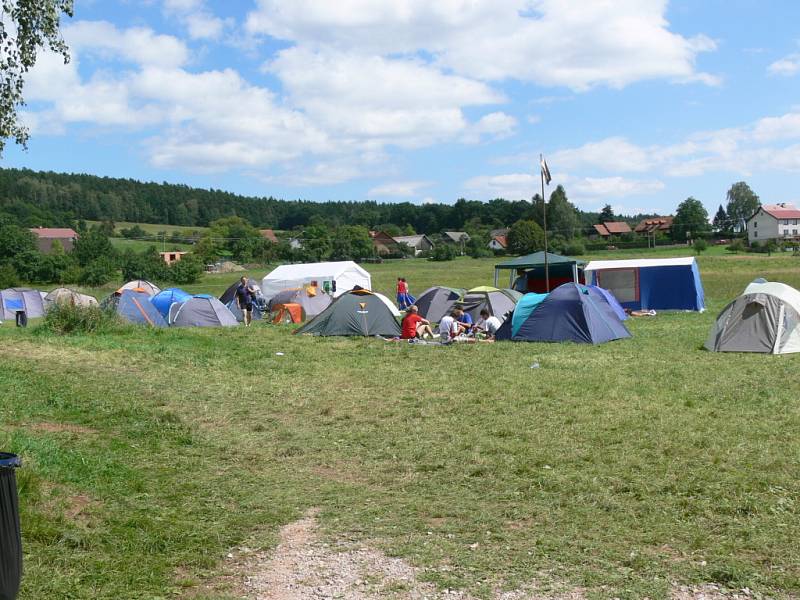 Volejbalová Dřevěnice 2012 s návštěvou prezidenta Václava Klause.