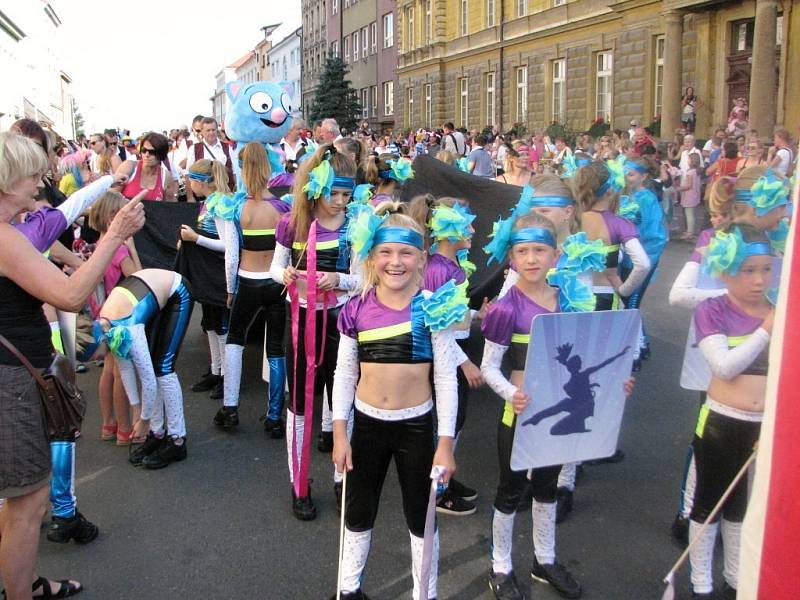 Ze zahájení jičínského pohádkového festivalu.