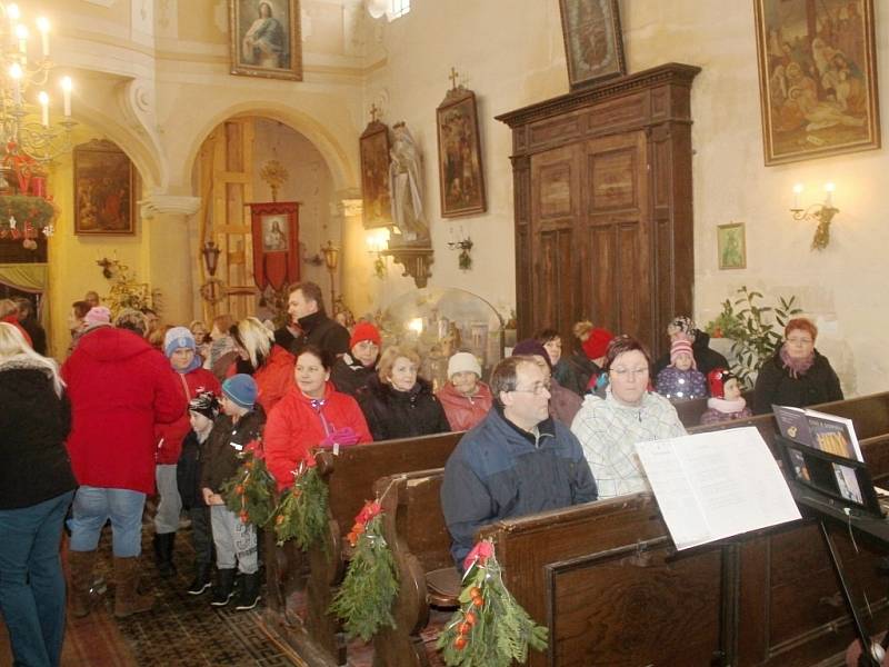 Vánoční koncert v markvartickém kostele.