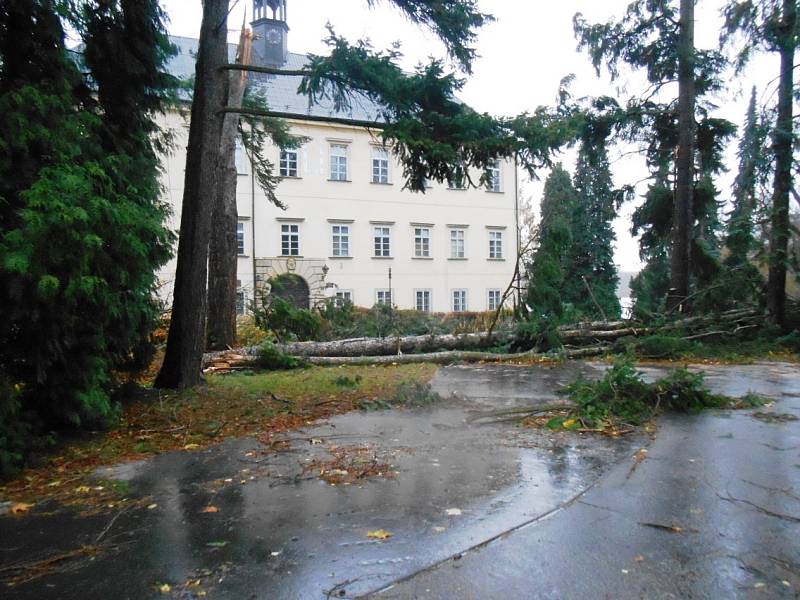 Kopidlnský park pocuchala vichřice