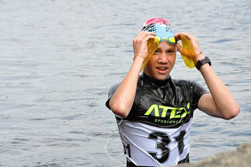 Sportovní zážitky na prvním závodě Czech Swimrun Tour