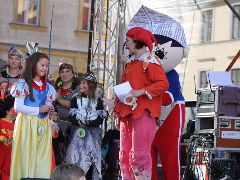 Ze zahájení festivalu Jičín - město pohádky.