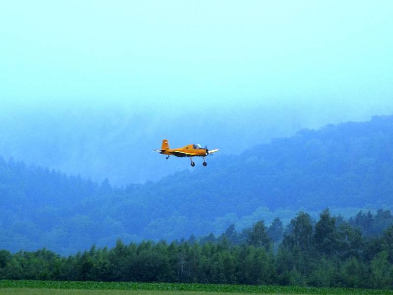 Pilot Jiří Šlemr s Čmelákem