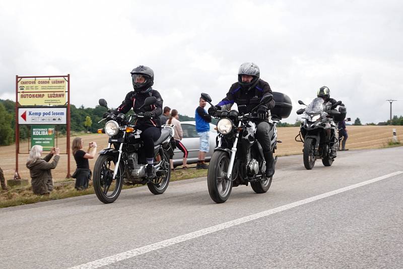 V Lužanech u Jičína se poslední víkend v srpnu konal další ročník oblíbeného motosrazu.