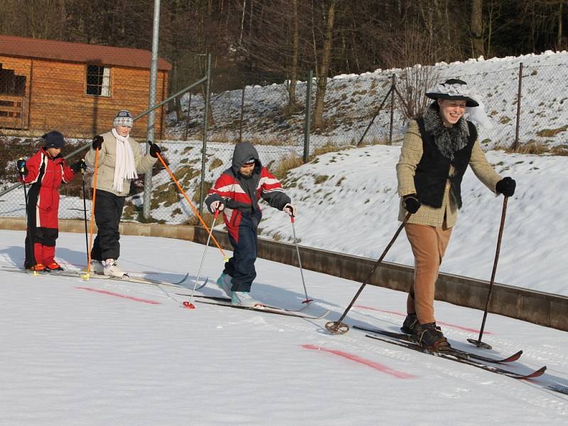 Peckovští lyžníci.