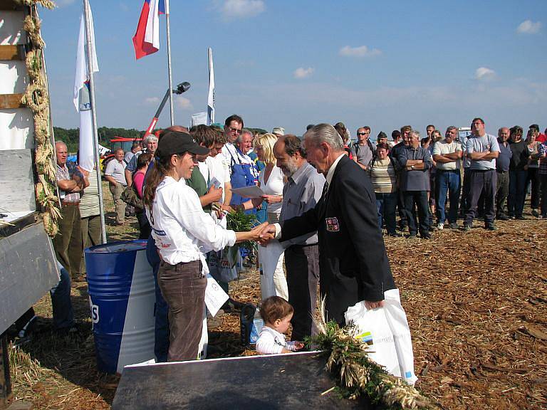 Mistrovství republiky v orbě v Cholenicích u Kopidlna.